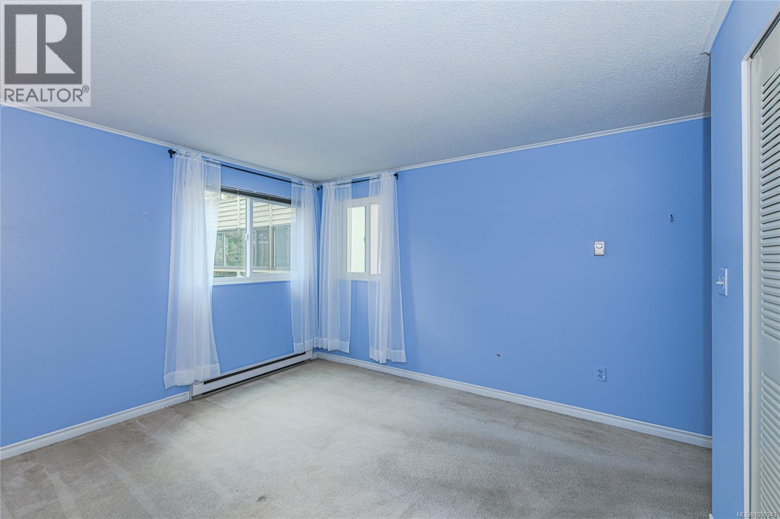 Photo 12 of 311 1010 Bristol Rd, Saanich BC