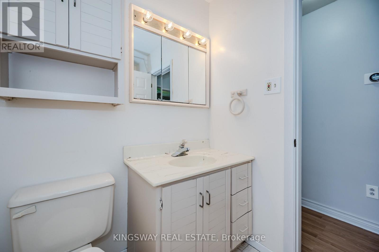 Photo 14 of 164 East 23rd Street, Hamilton ON