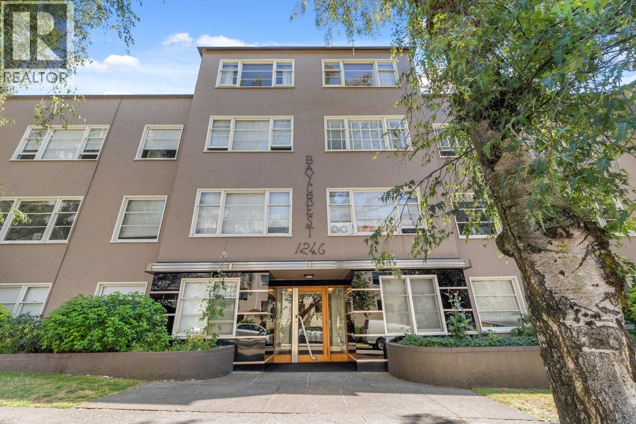 Photo 31 of 302 1246 Cardero Street, Vancouver BC