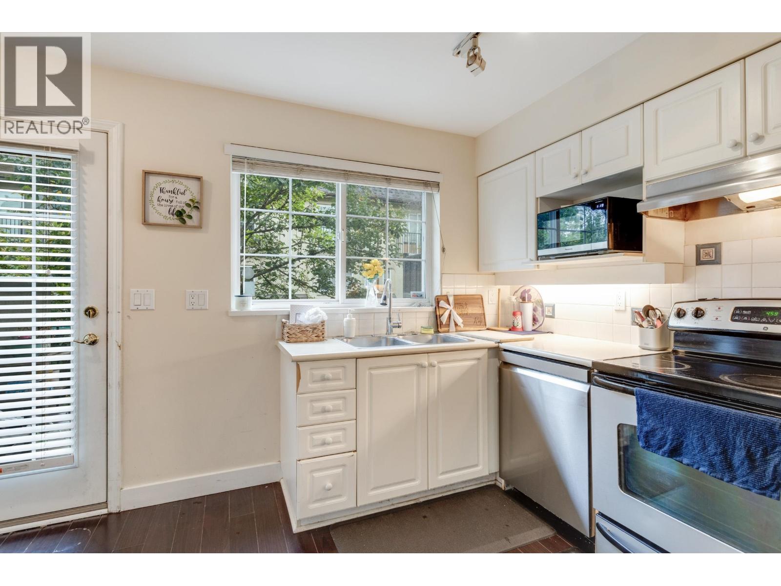 Photo 21 of 56 1561 Booth Avenue, Coquitlam BC