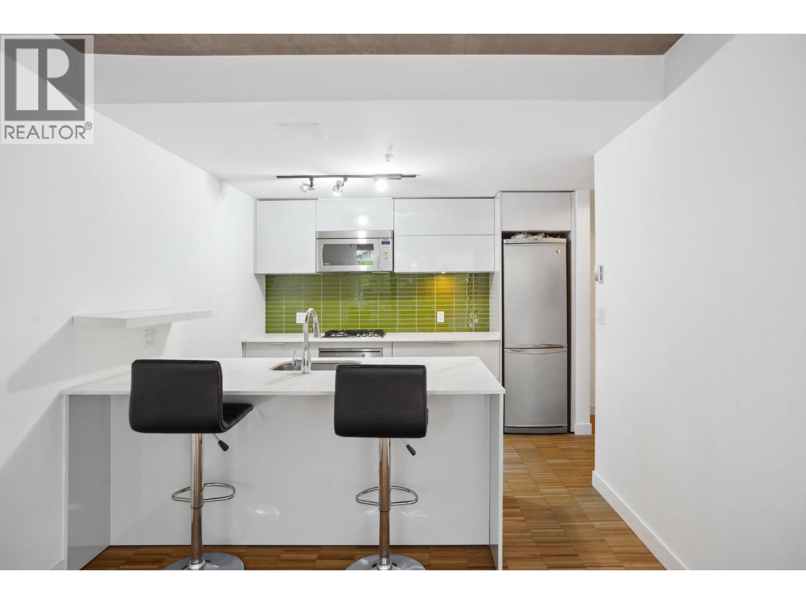 Photo 13 of 705 128 W Cordova Street, Vancouver BC