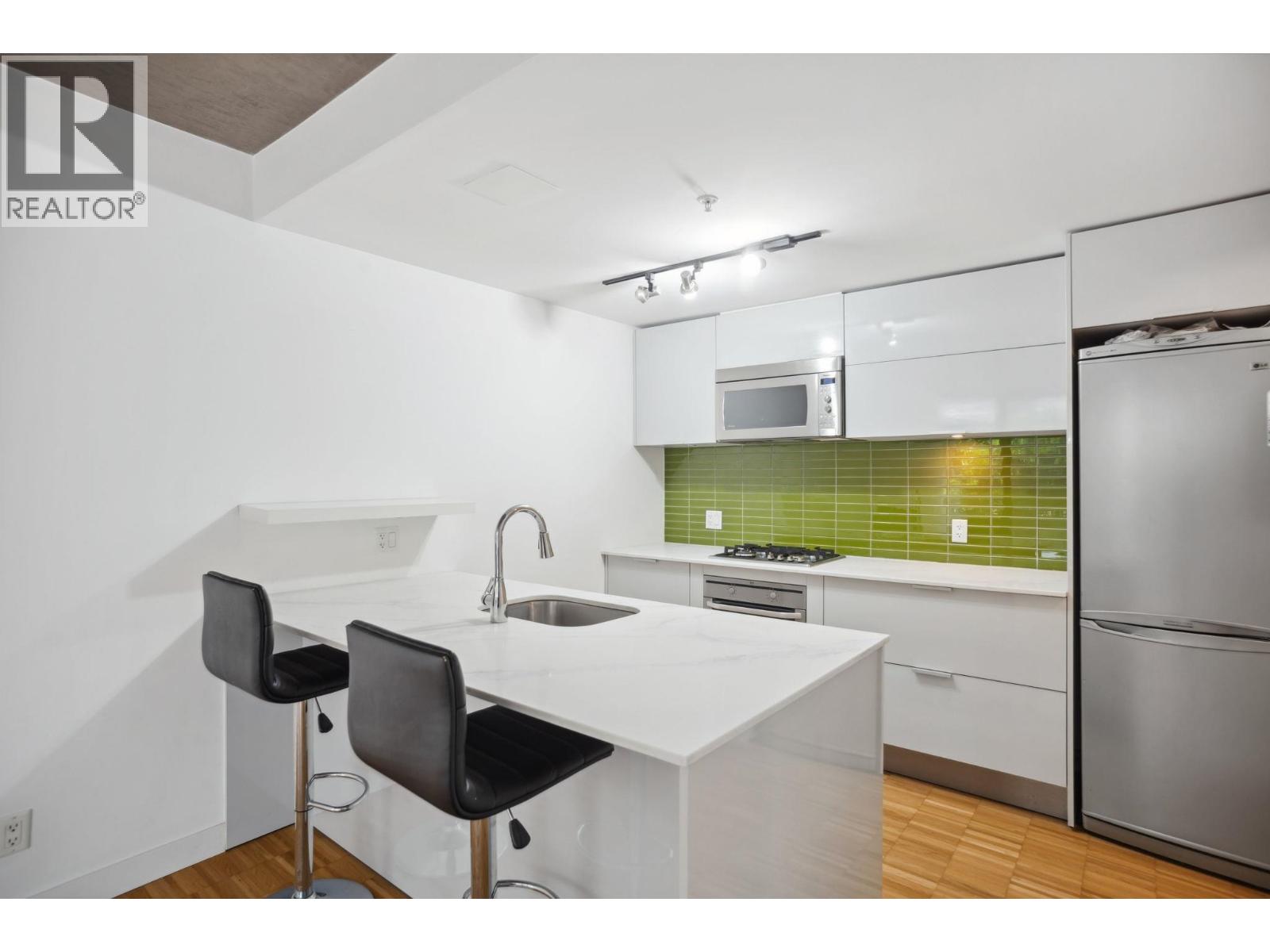 Photo 16 of 705 128 W Cordova Street, Vancouver BC
