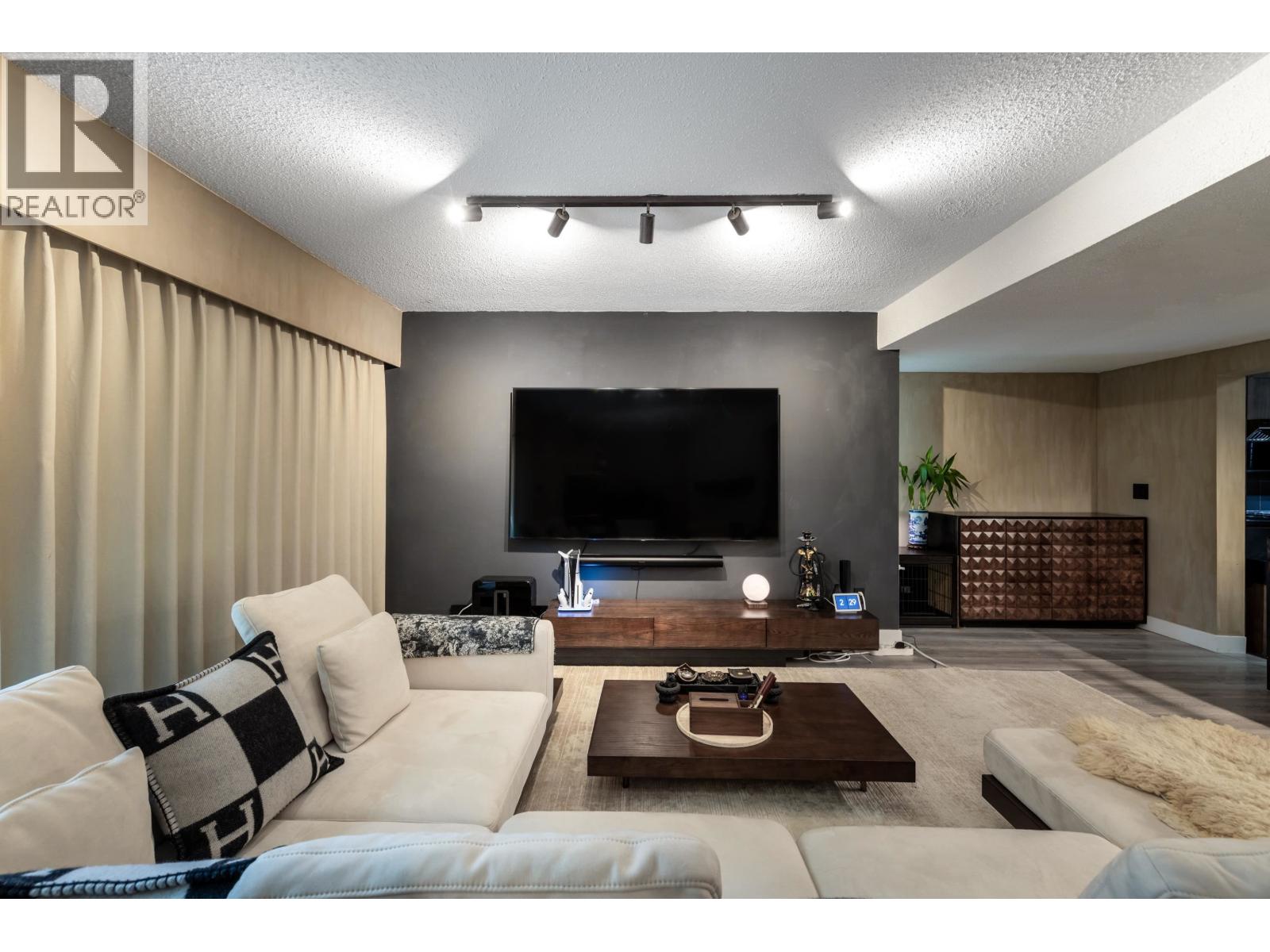 Photo 10 of 116 11491 7th Avenue, Richmond BC