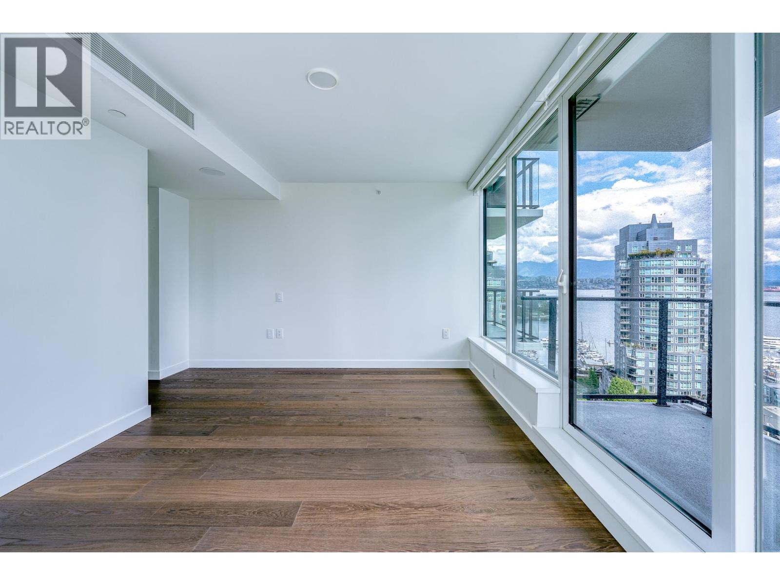 Photo 9 of 1703 620 Cardero Street, Vancouver BC