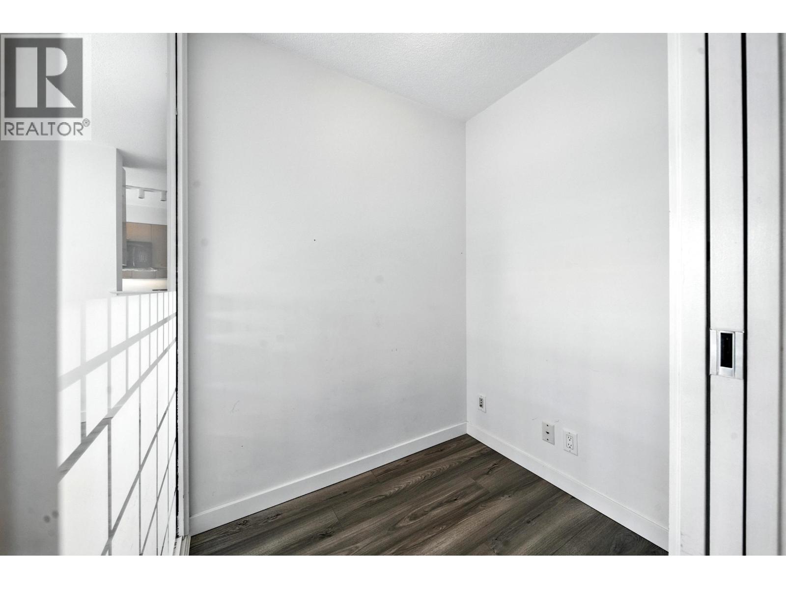 Photo 15 of 3004 1200 W Georgia Street, Vancouver BC