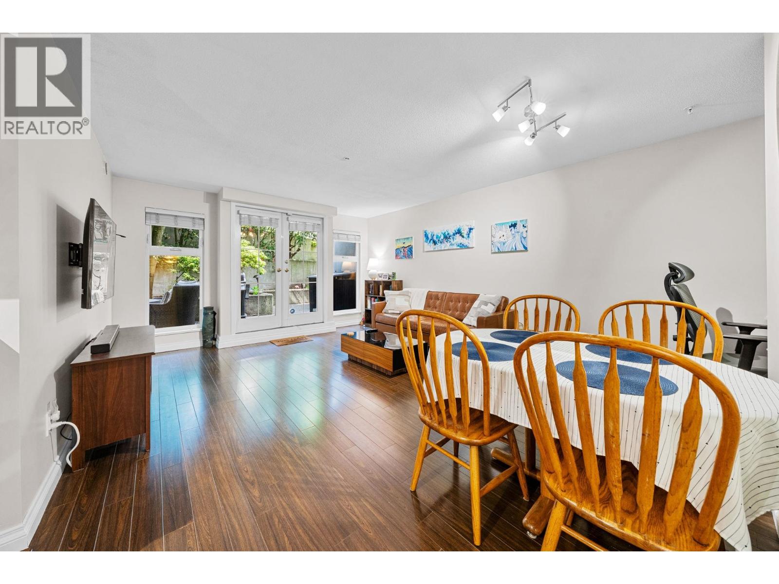 Photo 6 of 106 1023 Wolfe Avenue, Vancouver BC