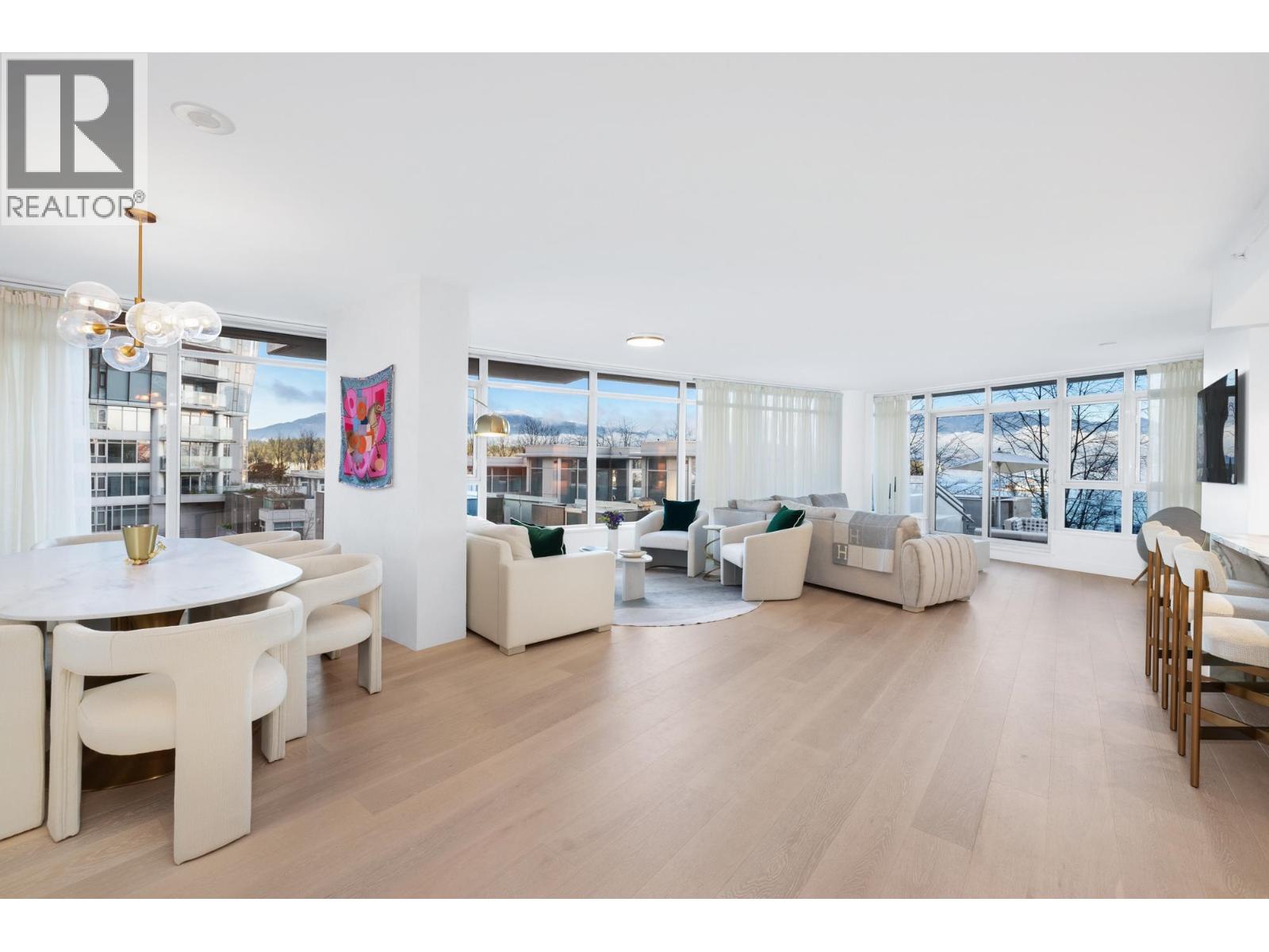 Photo 6 of 301 1233 W Cordova Street, Vancouver BC