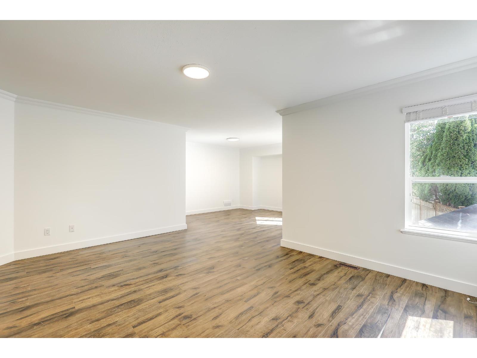 Photo 12 of 8066 168 Street, Surrey BC