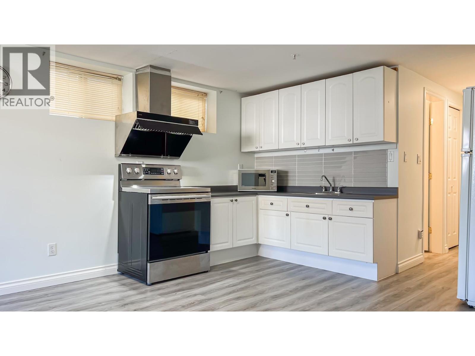 Photo 15 of 2083 E 53rd Avenue, Vancouver BC