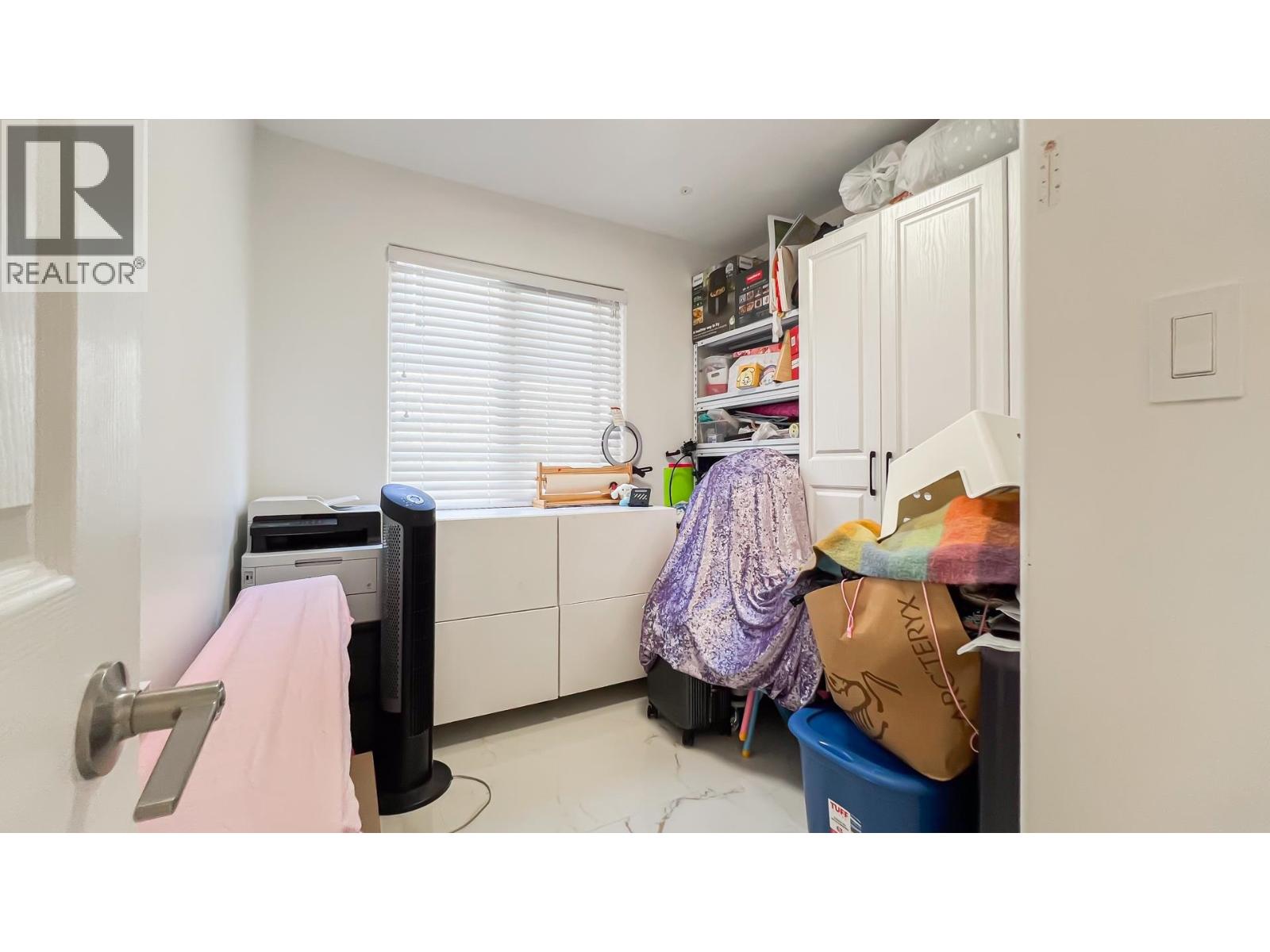 Photo 2 of 2083 E 53rd Avenue, Vancouver BC