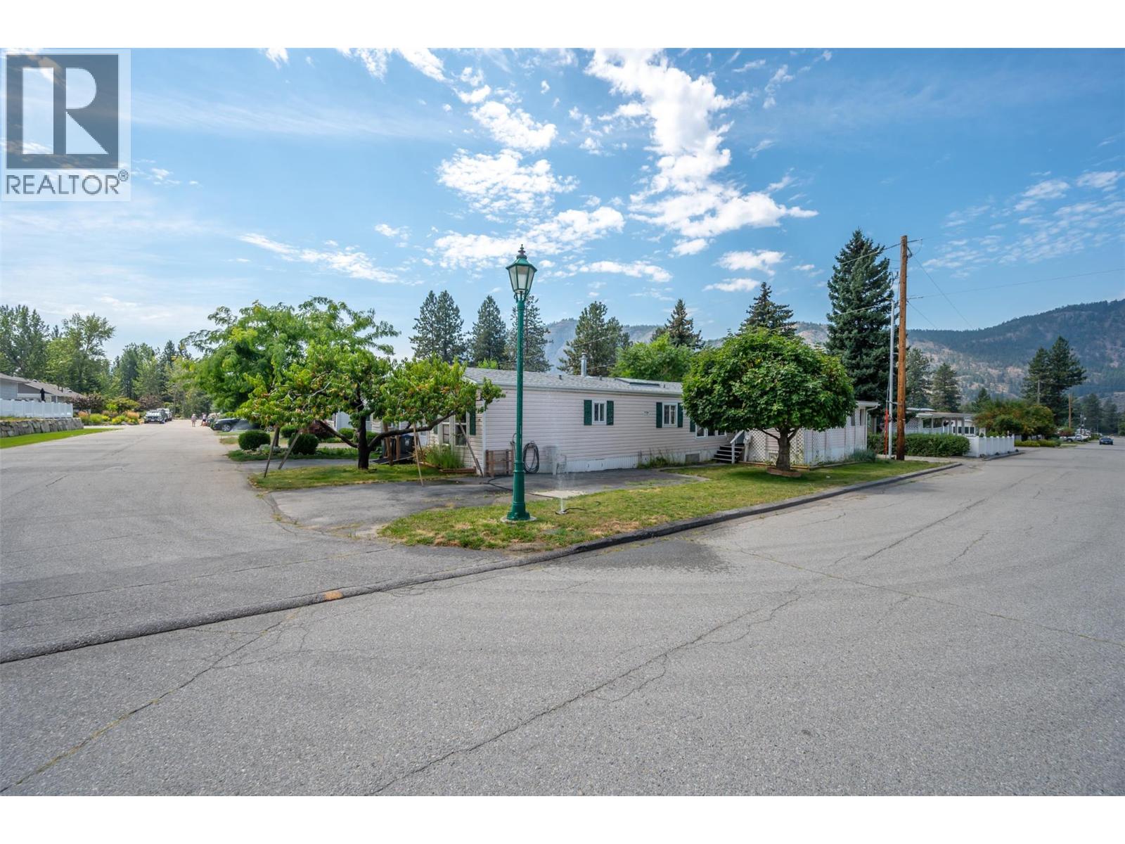 F22 4505 MCLEAN CREEK Road, Okanagan Falls