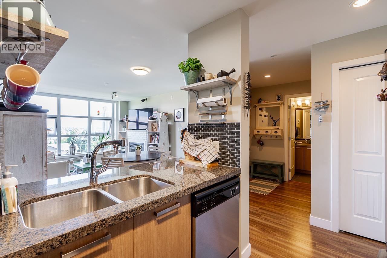 Photo 8 of Ph 2 3255 Smith Avenue, Burnaby BC
