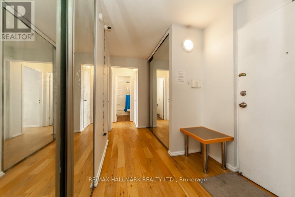 Photo 25 of 2102 10 Sunny Glenway, Toronto ON