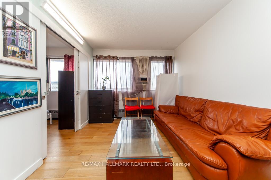 Photo 28 of 2102 10 Sunny Glenway, Toronto ON