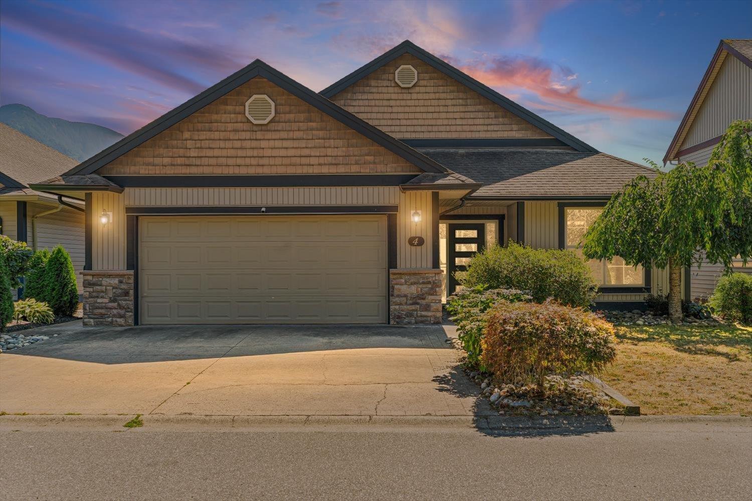 Photo 2 of 4 46058 Bridle Ridge Crescent Promontory, Chilliwack BC