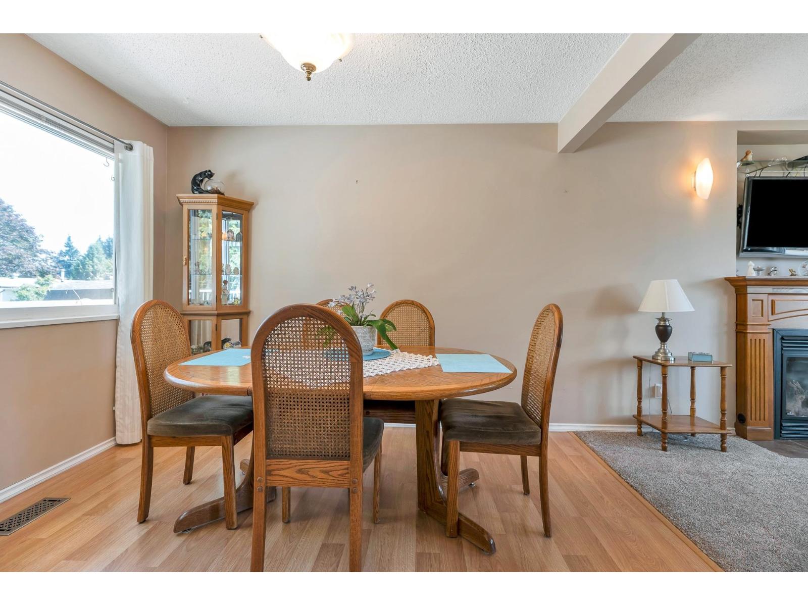 Photo 39 of 3838 Chadsey Crescent, Abbotsford BC