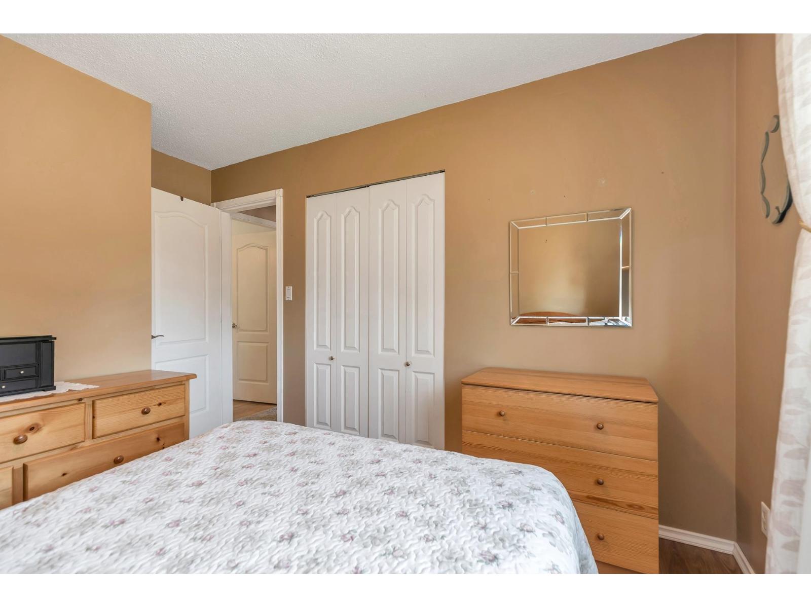 Photo 11 of 3838 Chadsey Crescent, Abbotsford BC