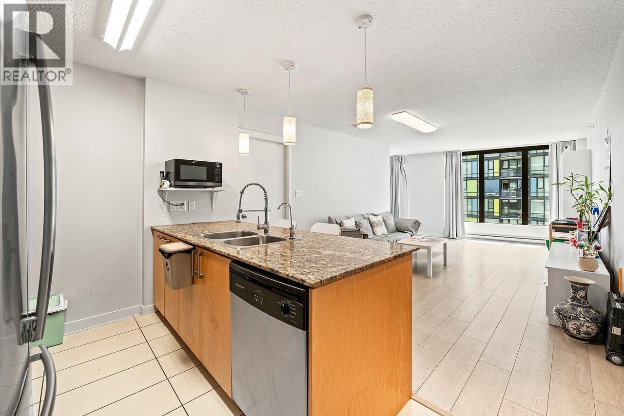 Photo 5 of 1010 5811 No 3 Road, Richmond BC