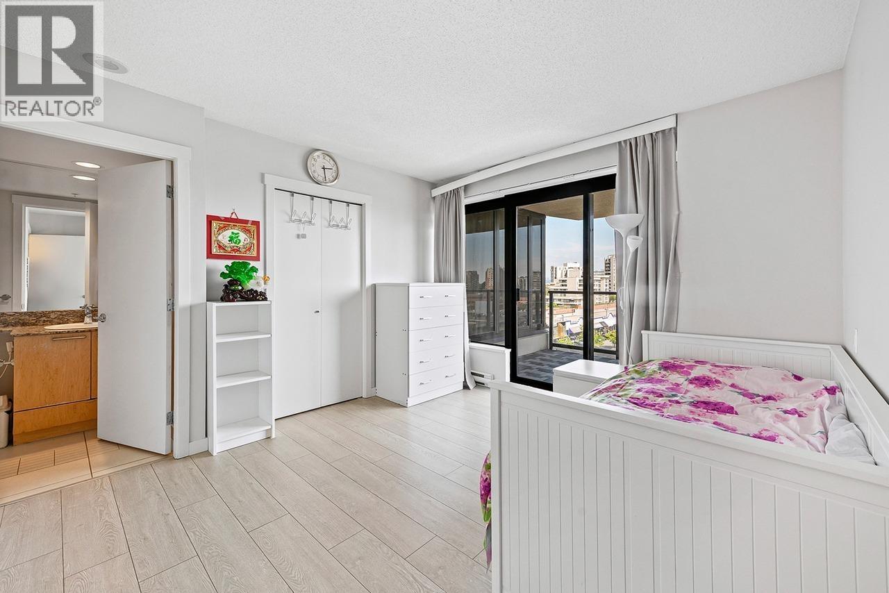 Photo 15 of 1010 5811 No 3 Road, Richmond BC