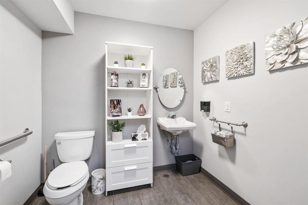 Photo 9 of 102 250 Marion Street, Winnipeg MB