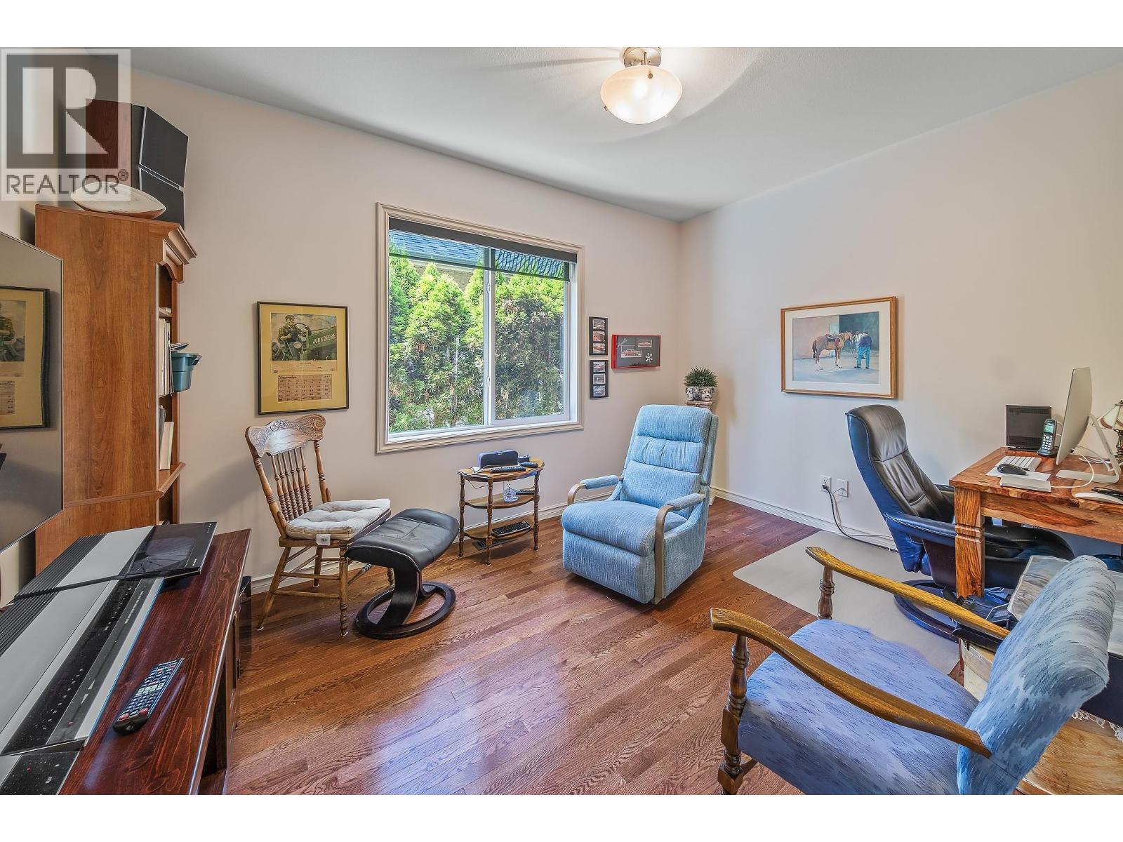  4137 Gallaghers Forest South, Kelowna