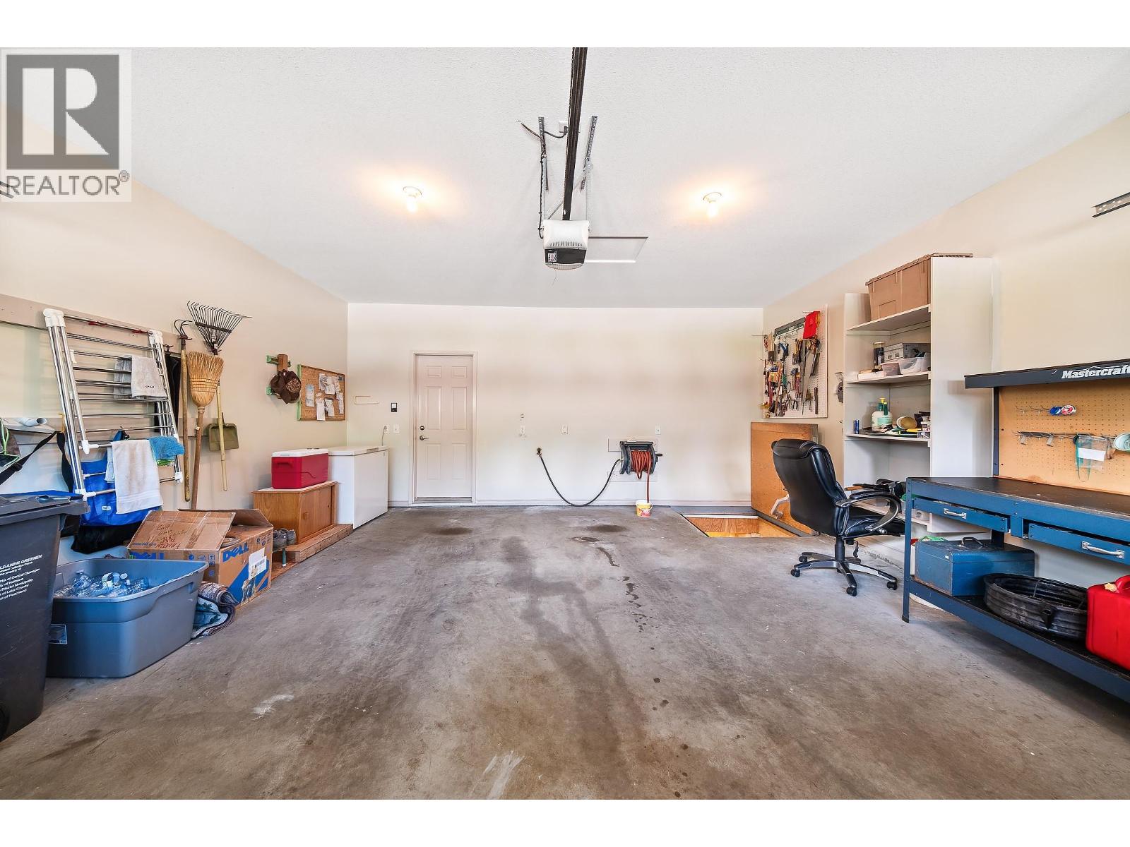  4137 Gallaghers Forest South, Kelowna