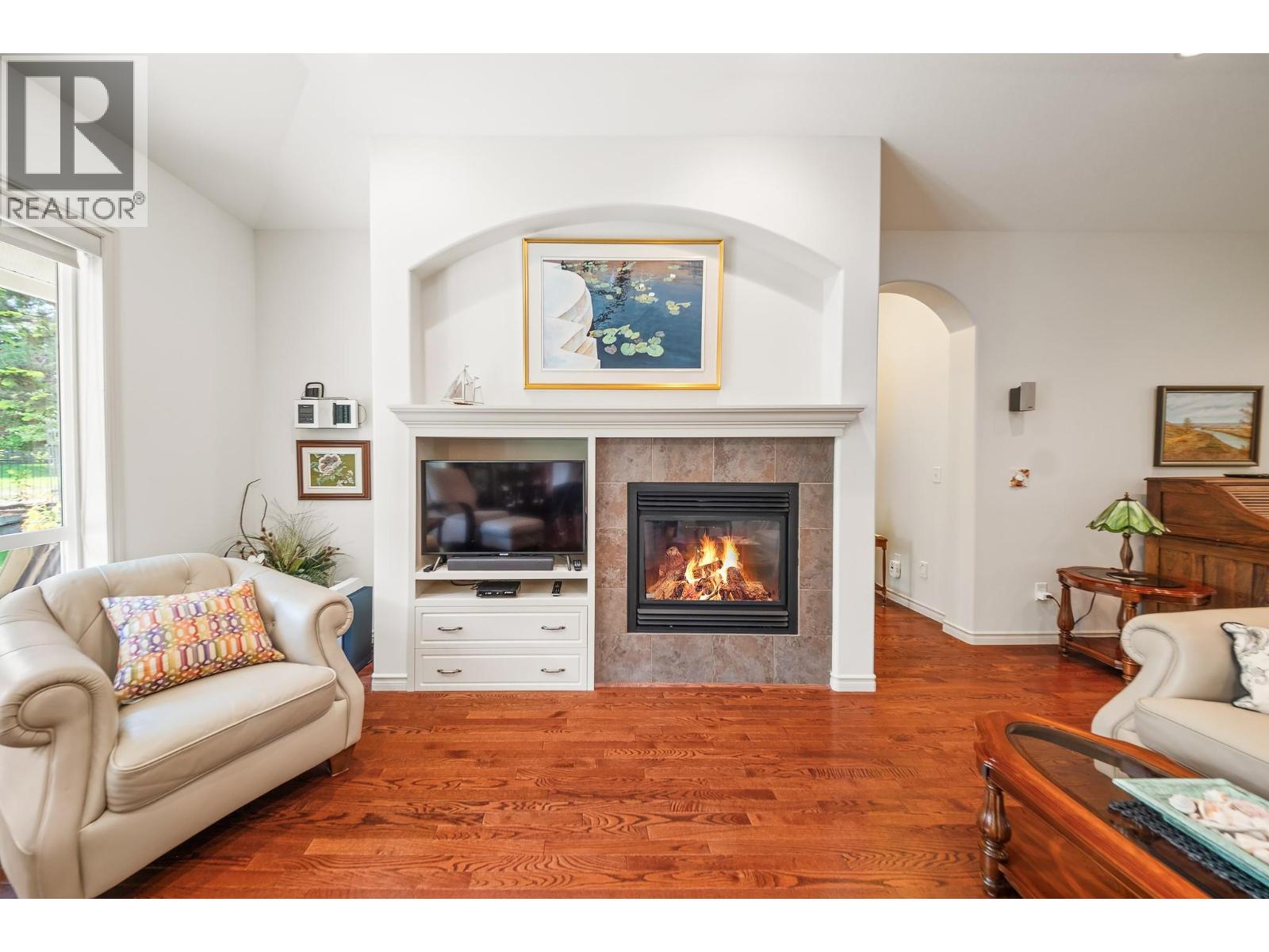 4137 Gallaghers Forest South, Kelowna