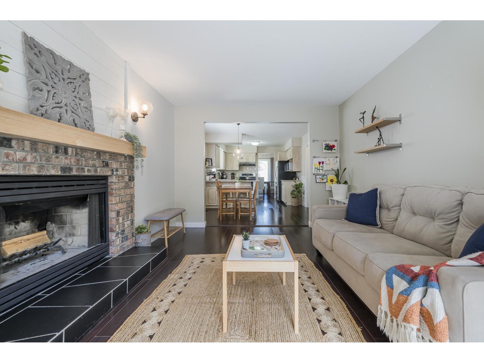 Photo 10 of 9297 211 Street, Langley BC