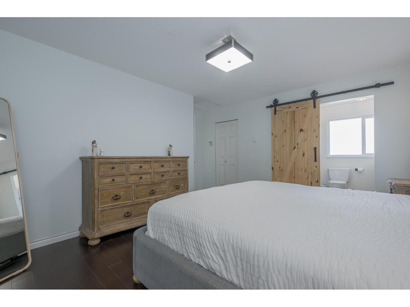 Photo 25 of 9297 211 Street, Langley BC