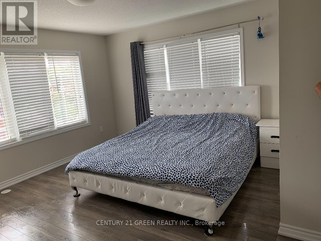 Photo 8 of 26 Allium Road, Brampton ON
