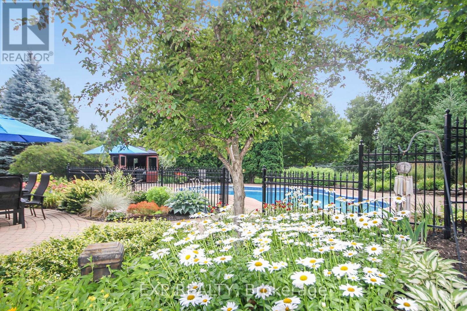 Photo 1 of 6202 Deermeadow Drive, Ottawa ON