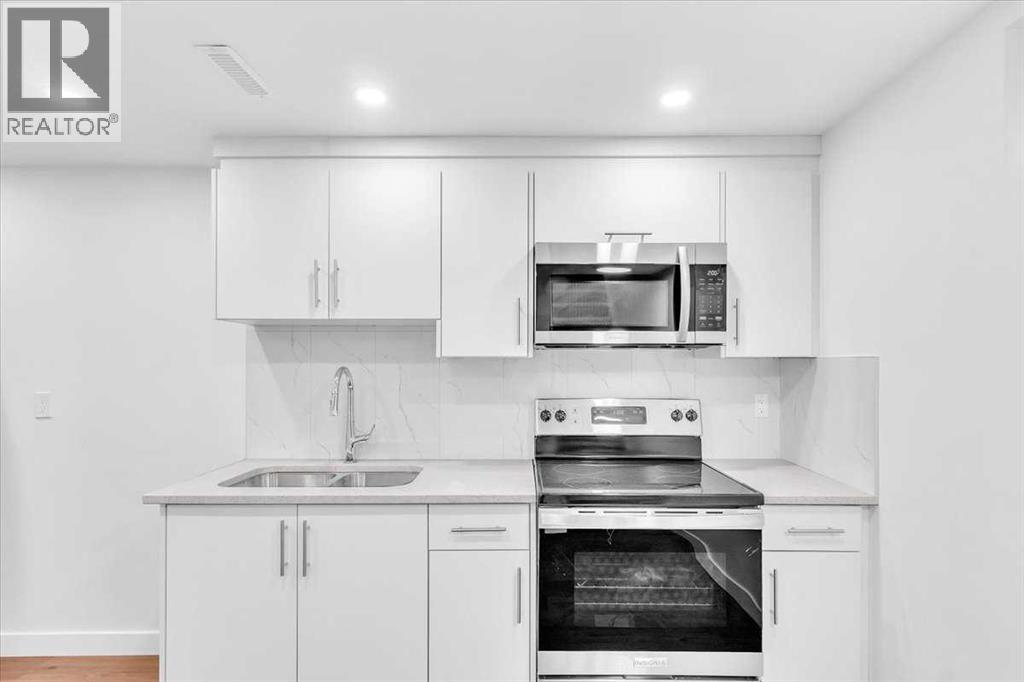 Photo 26 of 99 Shawmeadows Close Sw, Calgary AB