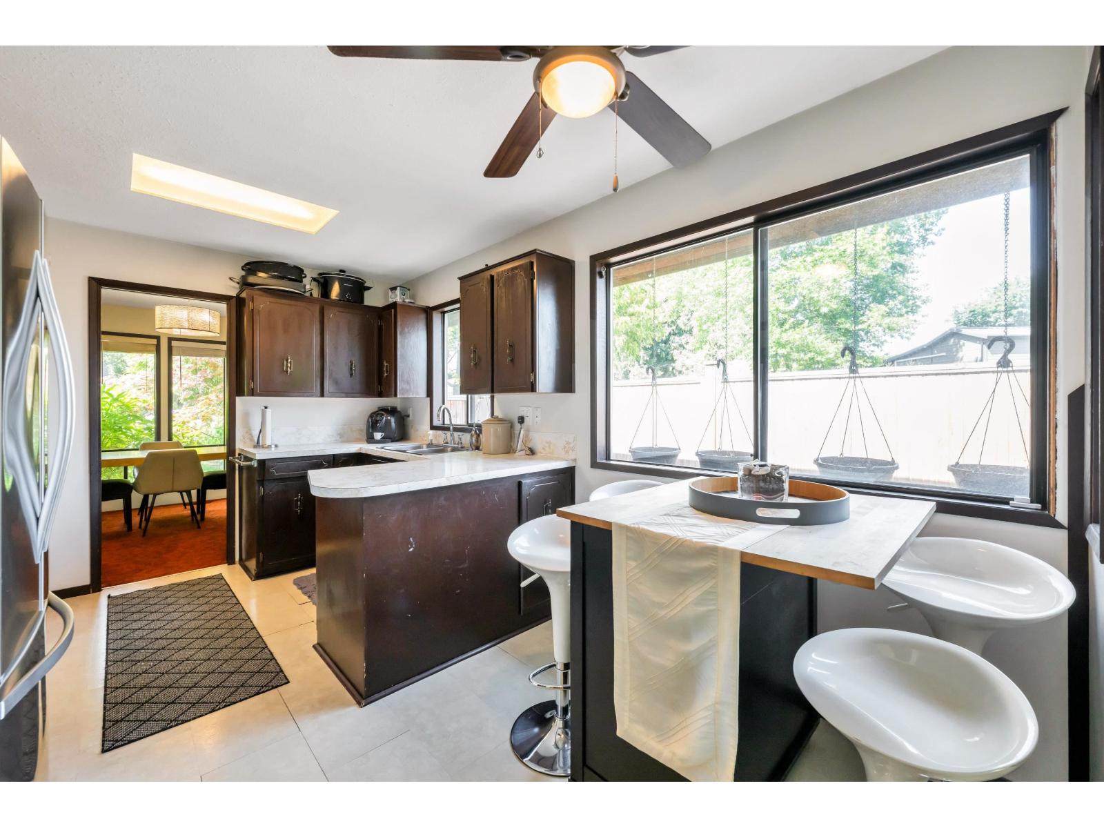 Photo 8 of 17150 Friesian Drive, Surrey BC