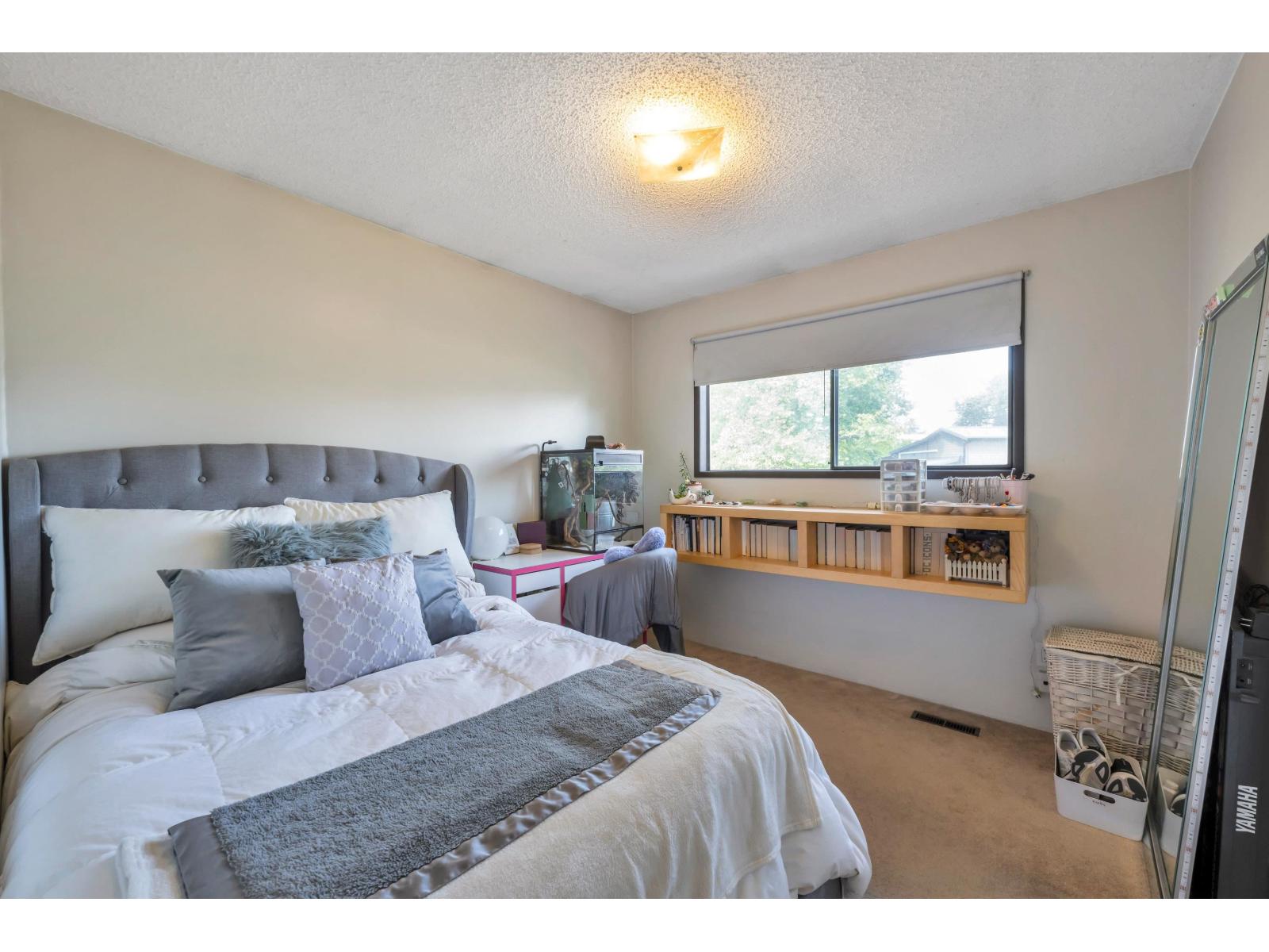 Photo 14 of 17150 Friesian Drive, Surrey BC