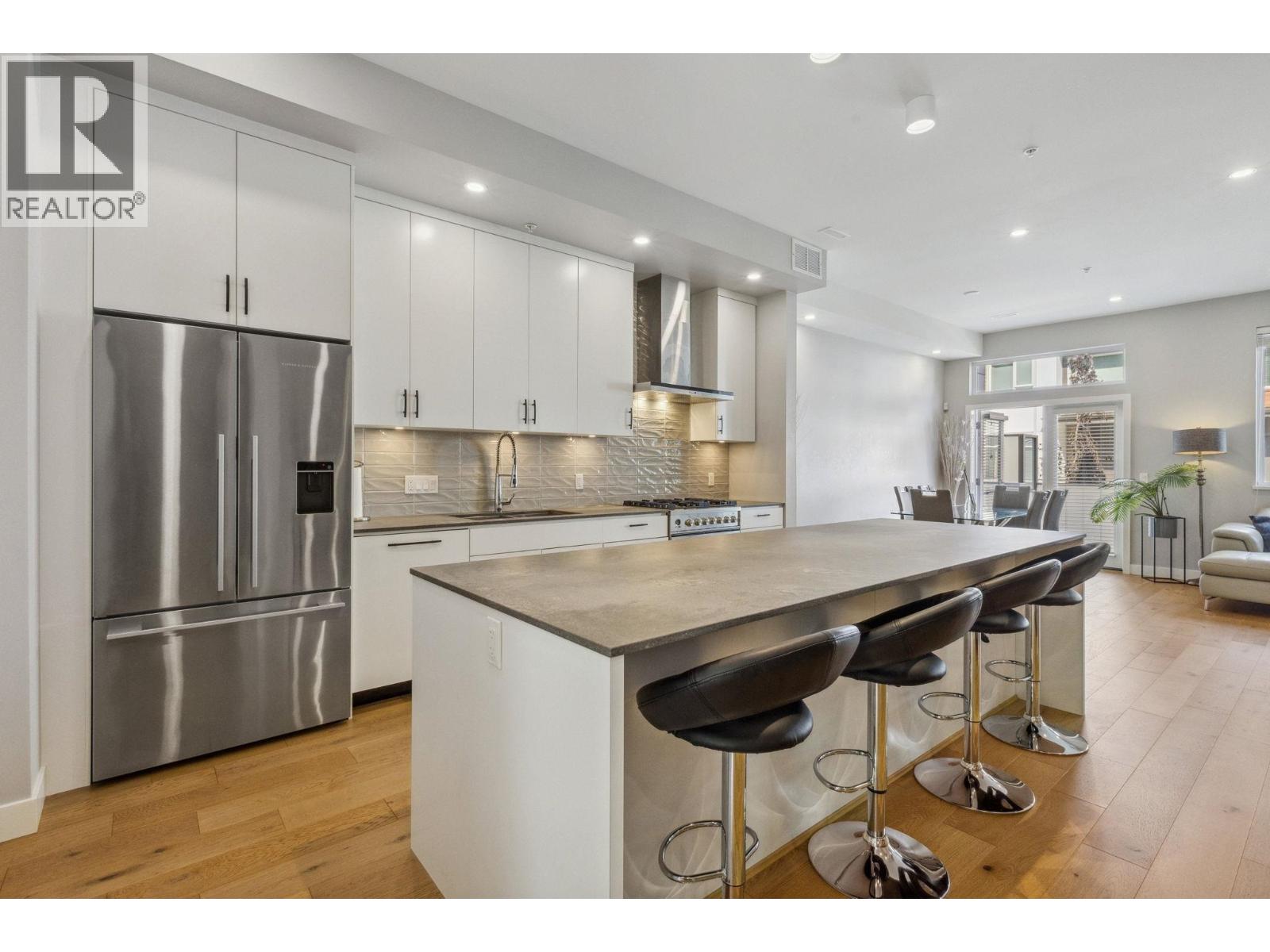 Photo 1 of 4684 Capilano Road, North Vancouver BC