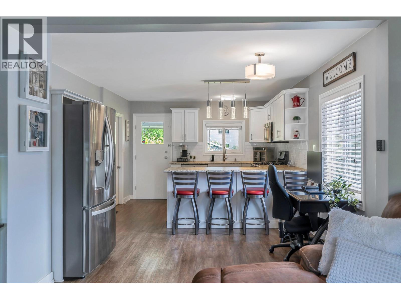 Photo 5 of 221 Lebleu Street, Coquitlam BC
