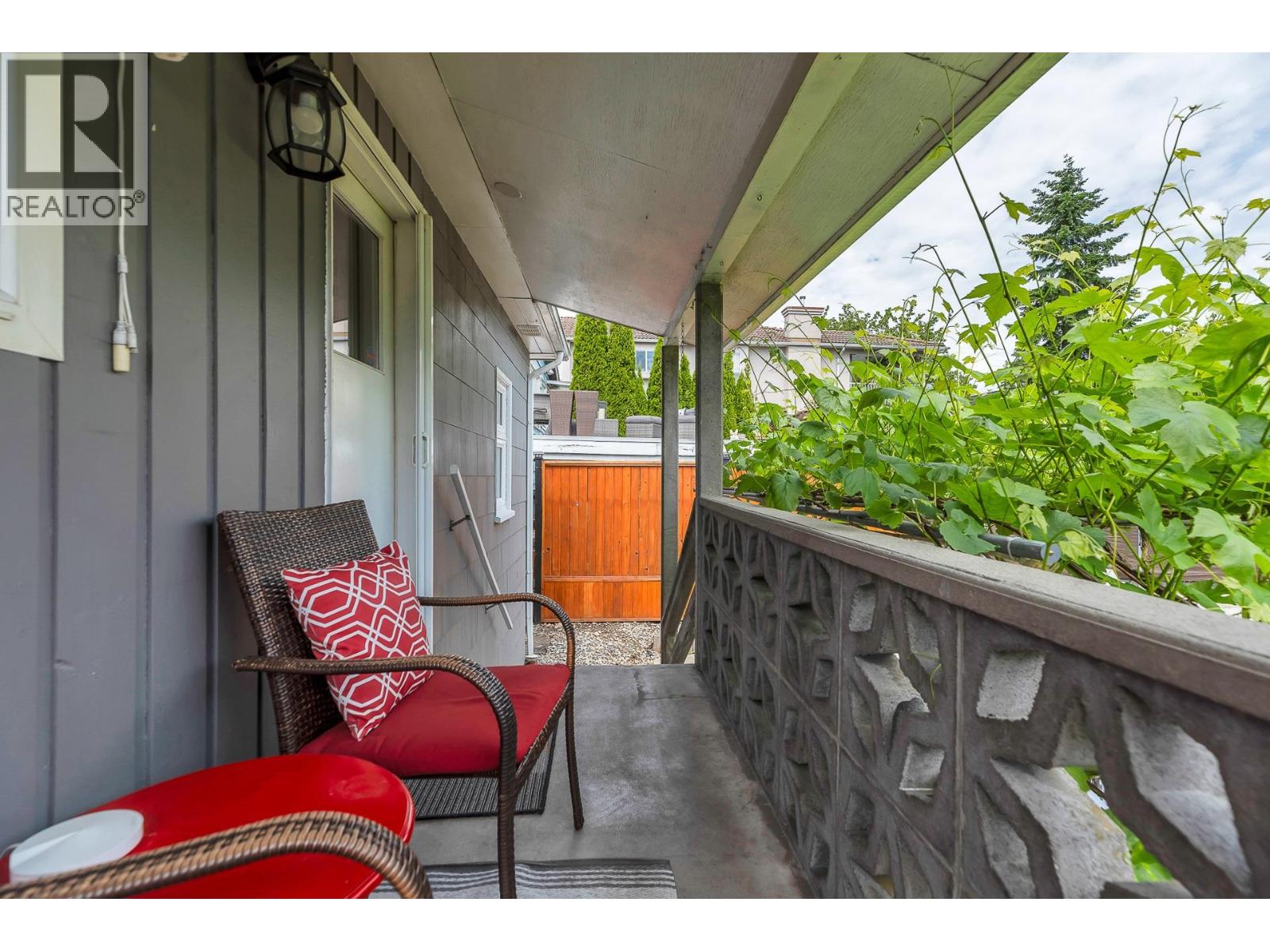 Photo 31 of 221 Lebleu Street, Coquitlam BC