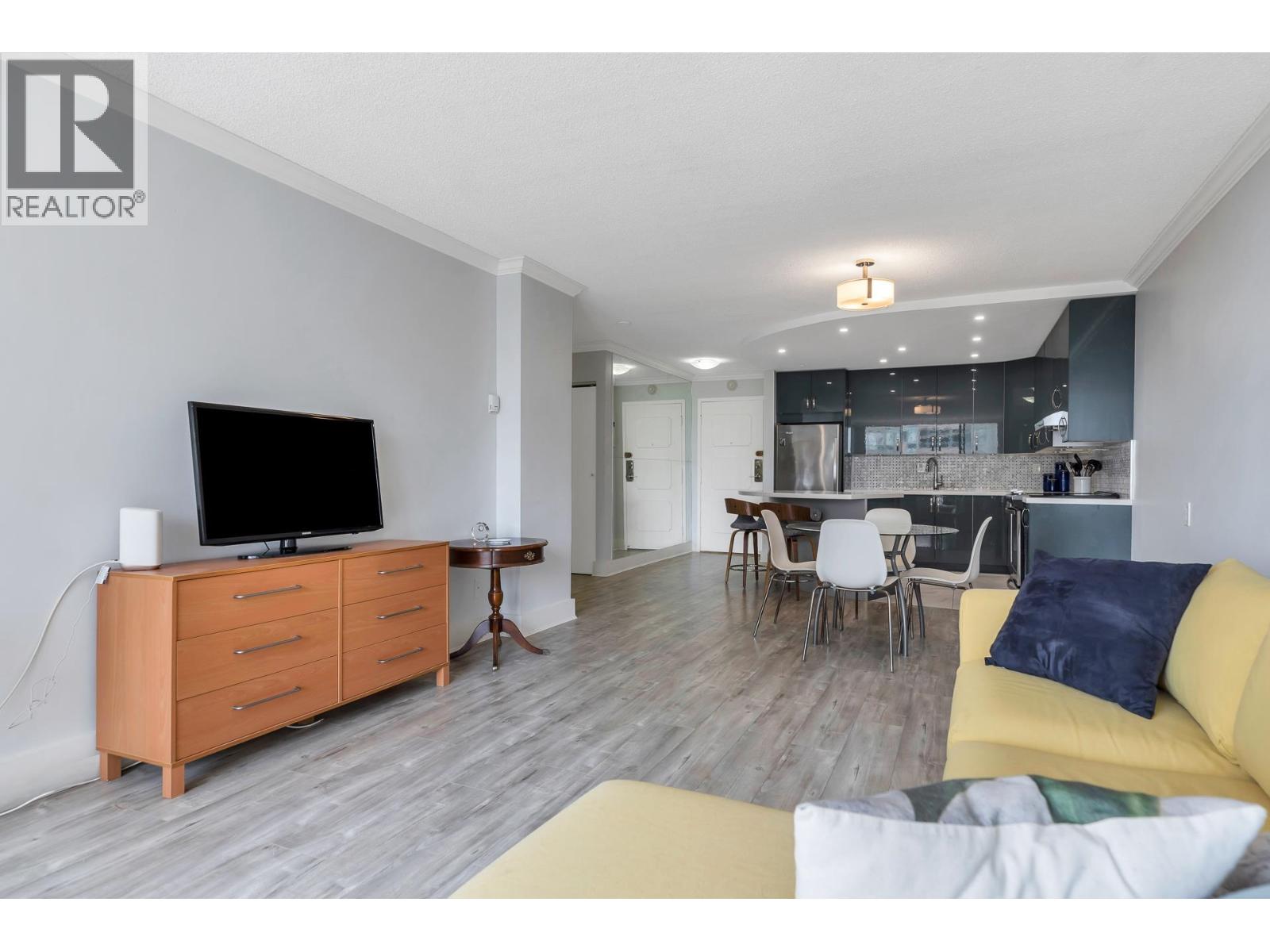 Photo 35 of 805 710 Seventh Avenue, New Westminster BC