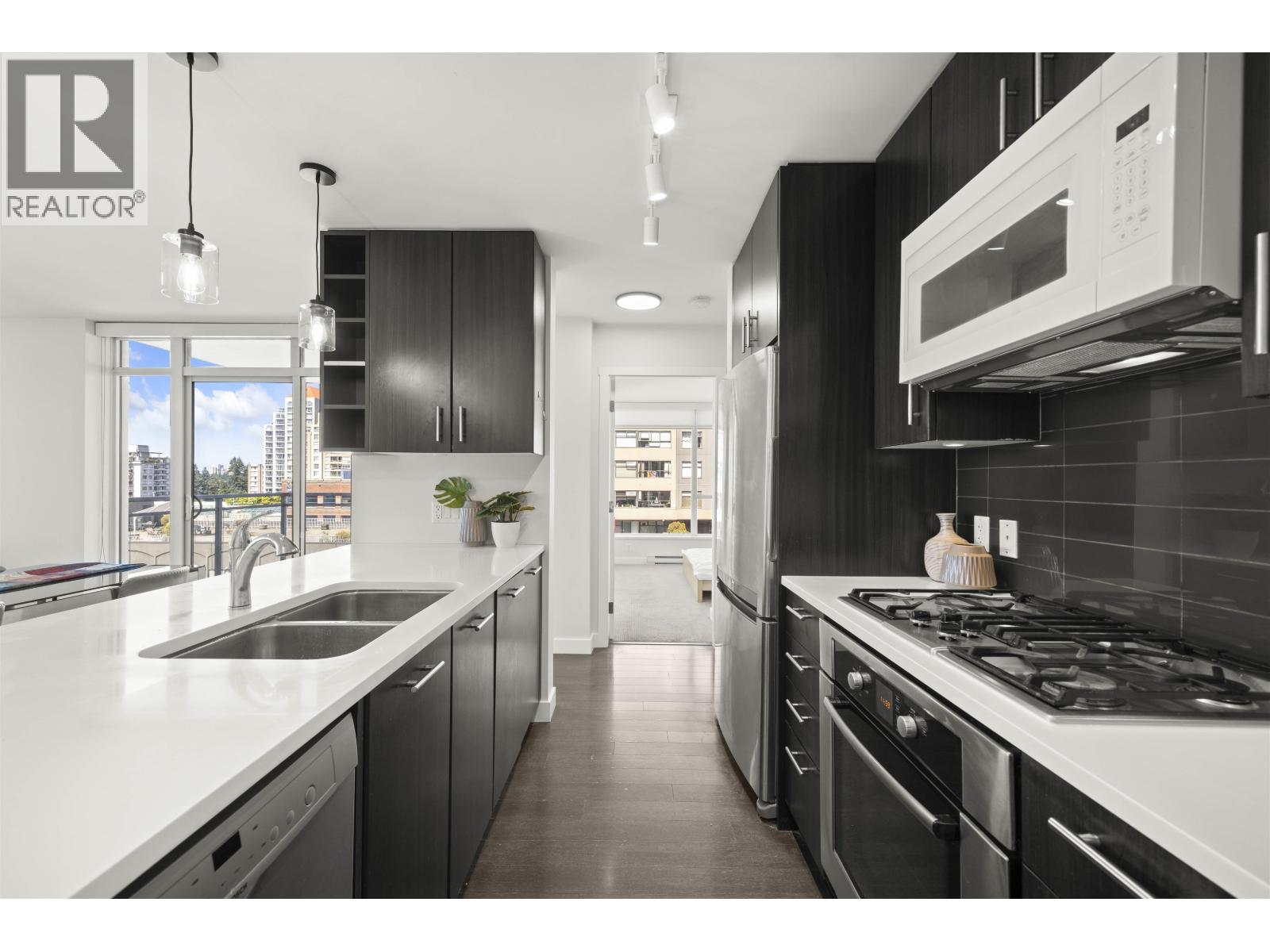 Photo 17 of 1006 608 Belmont Street, New Westminster BC
