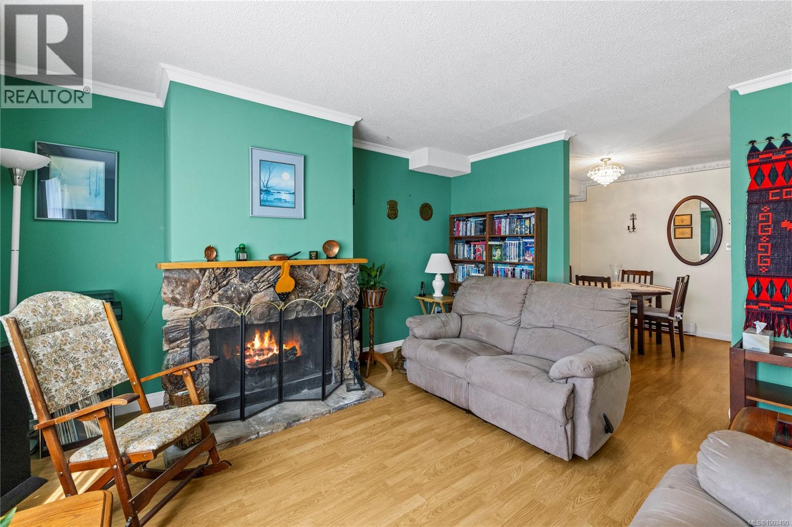 Photo 6 of 1624 Fuller St, Nanaimo BC