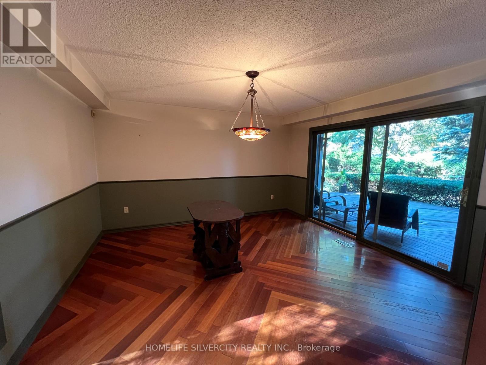 Photo 12 of 1810 Harkiss Road, Mississauga ON