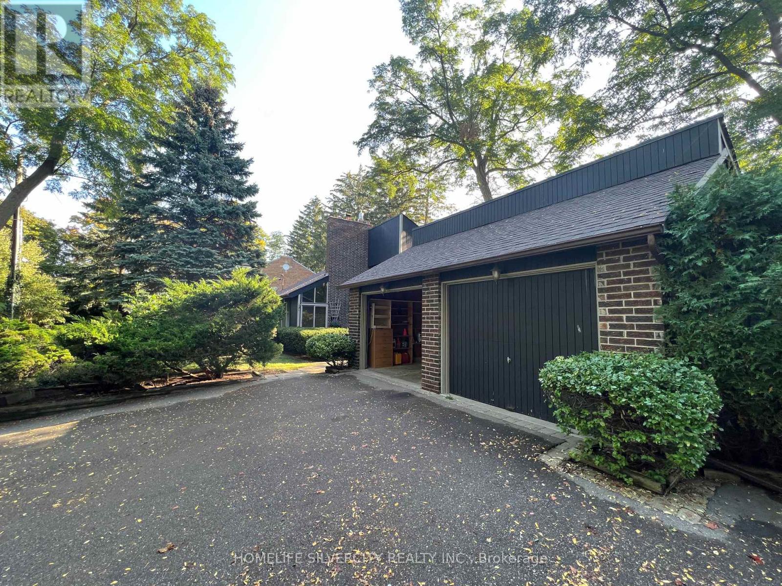 Photo 31 of 1810 Harkiss Road, Mississauga ON