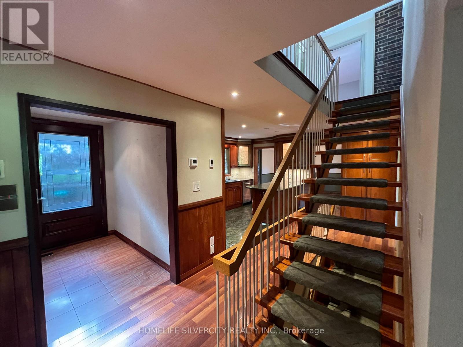 Photo 4 of 1810 Harkiss Road, Mississauga ON