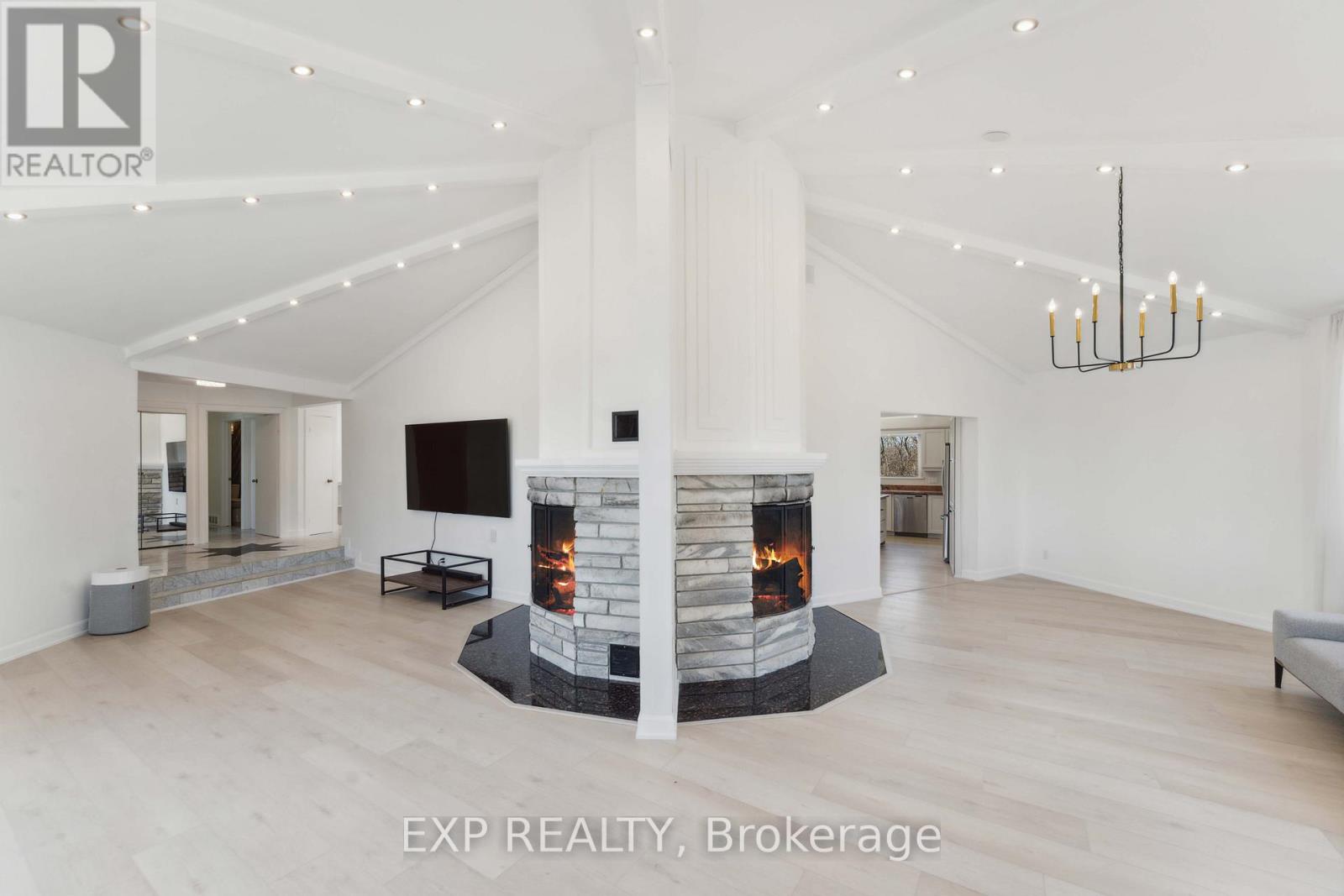 Photo 35 of 6974 Bank Street, Ottawa ON