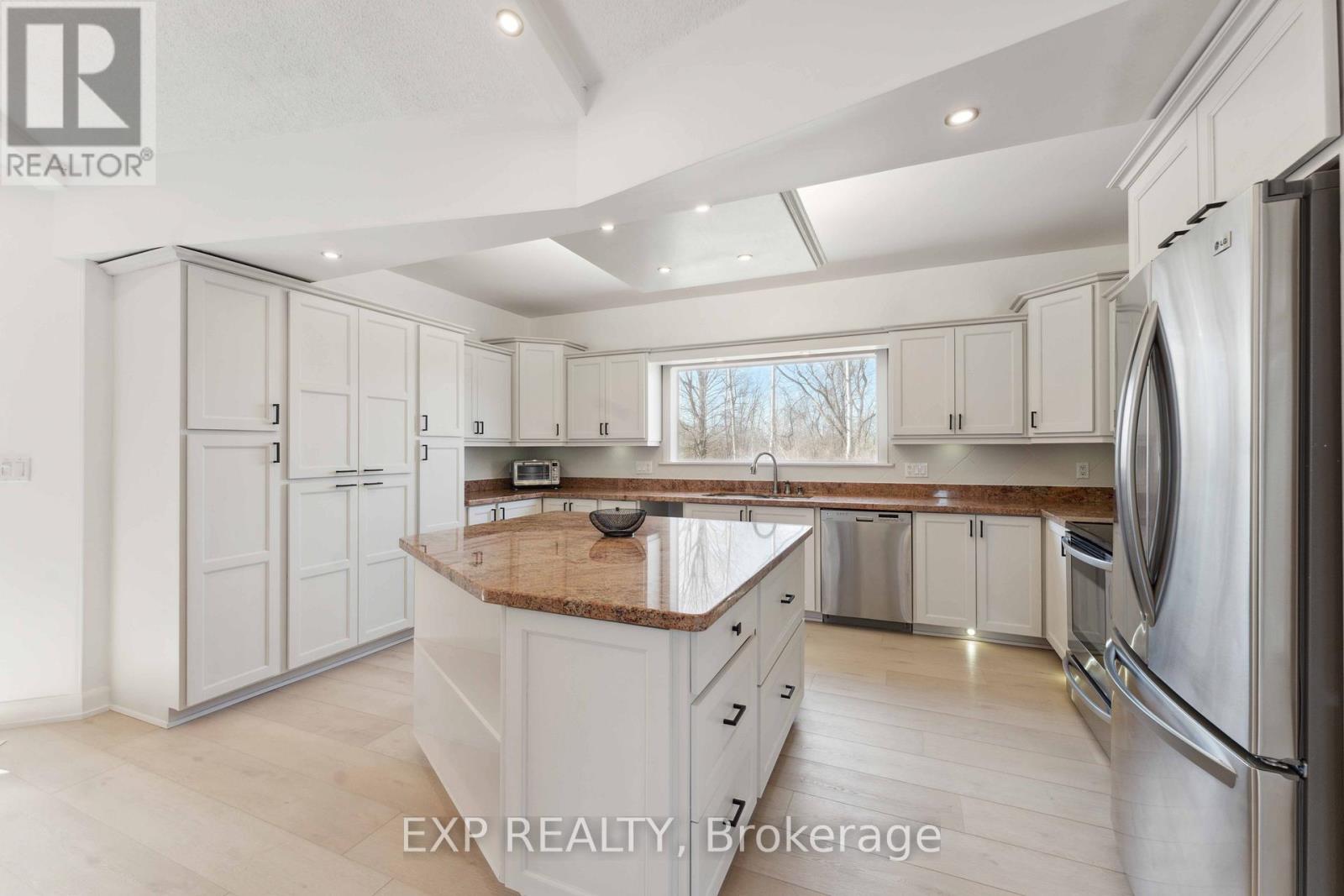Photo 39 of 6974 Bank Street, Ottawa ON