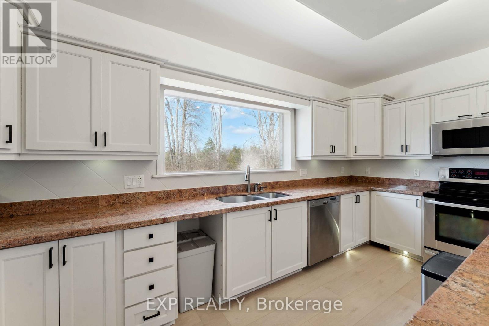 Photo 20 of 6974 Bank Street, Ottawa ON