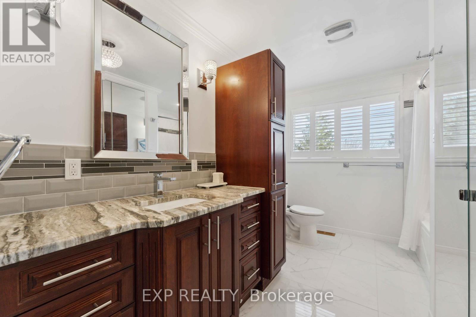 Photo 8 of 6974 Bank Street, Ottawa ON