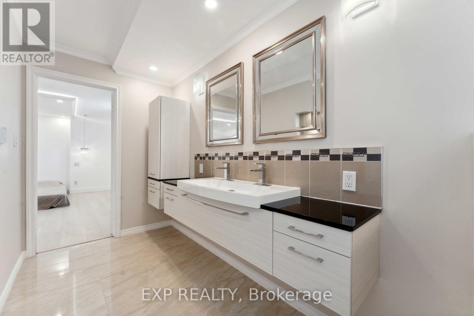 Photo 18 of 6974 Bank Street, Ottawa ON