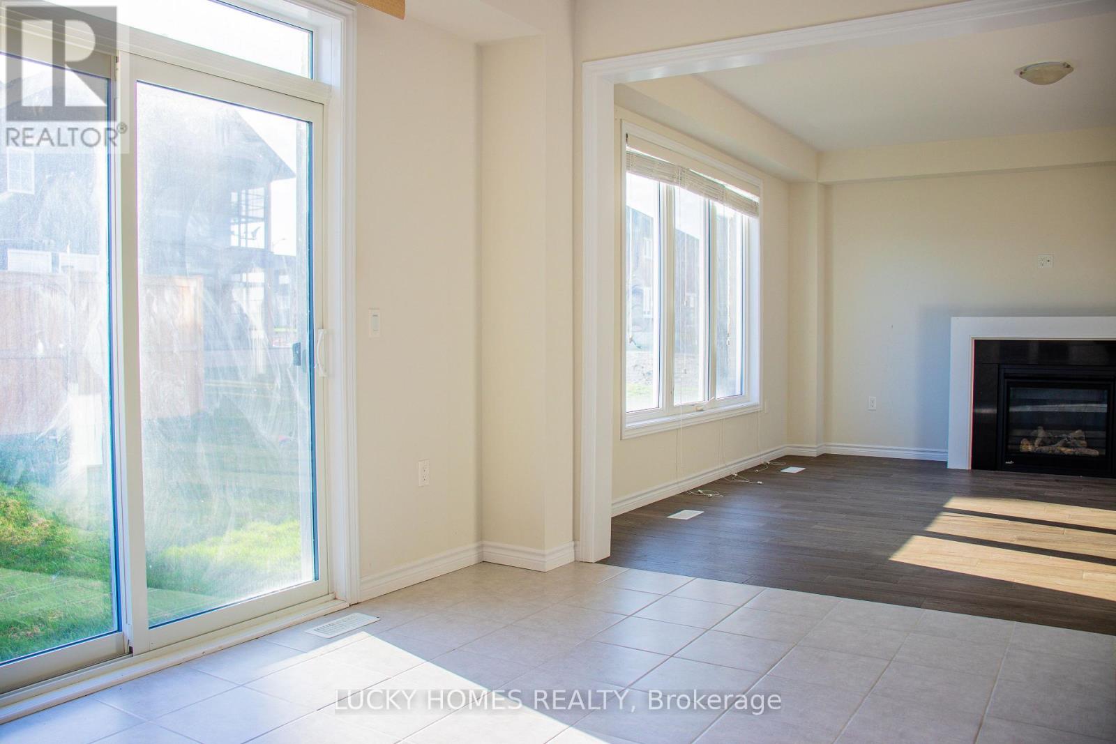 Photo 14 of 643 Lemay Grove, Peterborough North ON