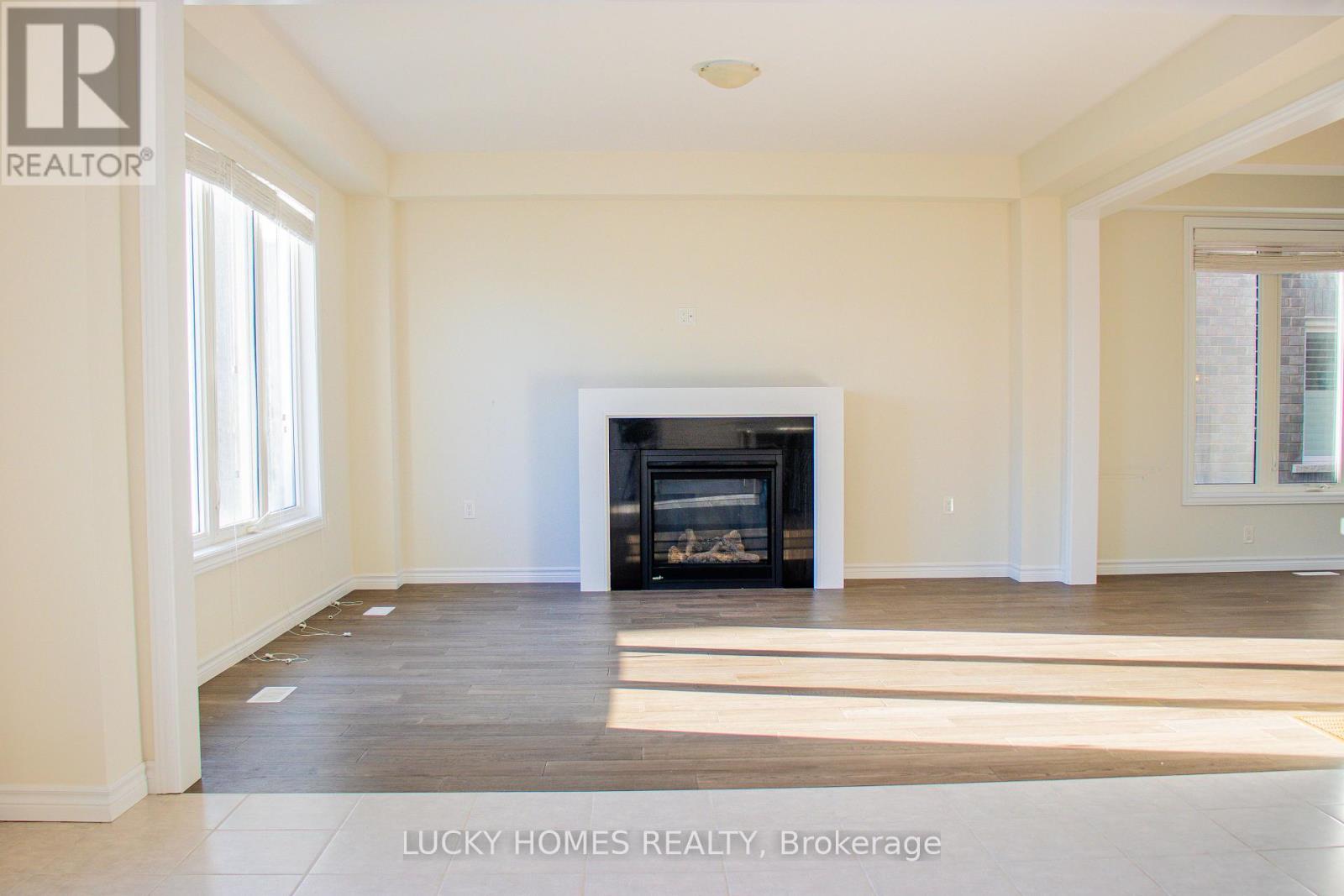 Photo 15 of 643 Lemay Grove, Peterborough North ON